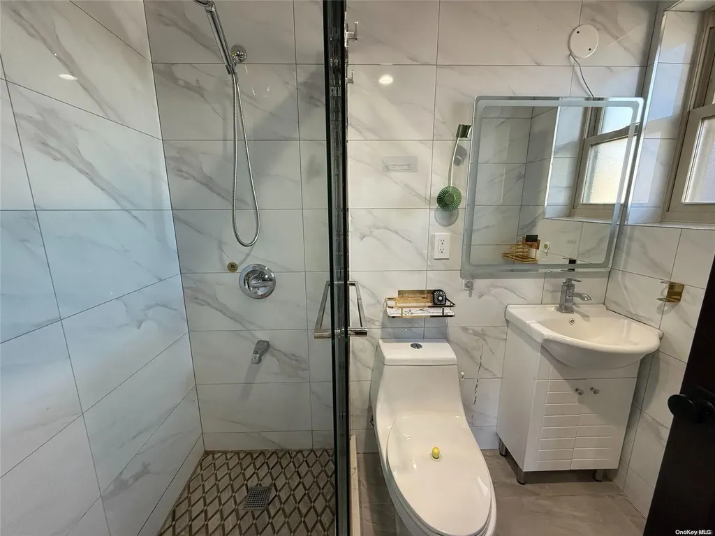 17-33 150th Street Whitestone NY 11357
