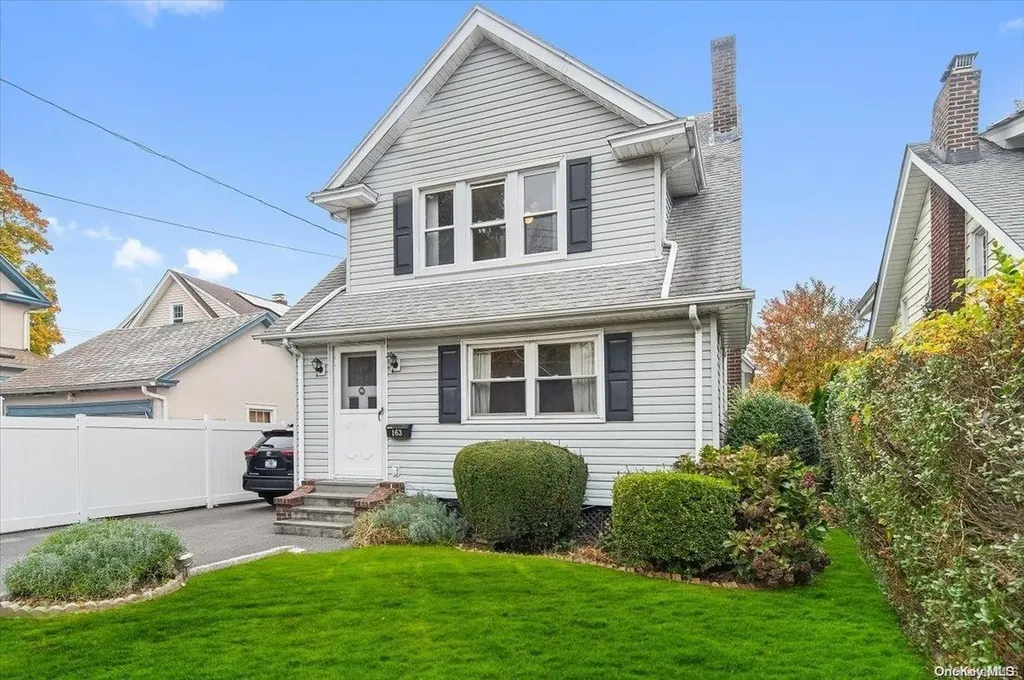 163 Eastchester Road New Rochelle NY 10801