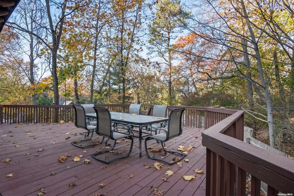 17 Overhill Road Shoreham NY 11786