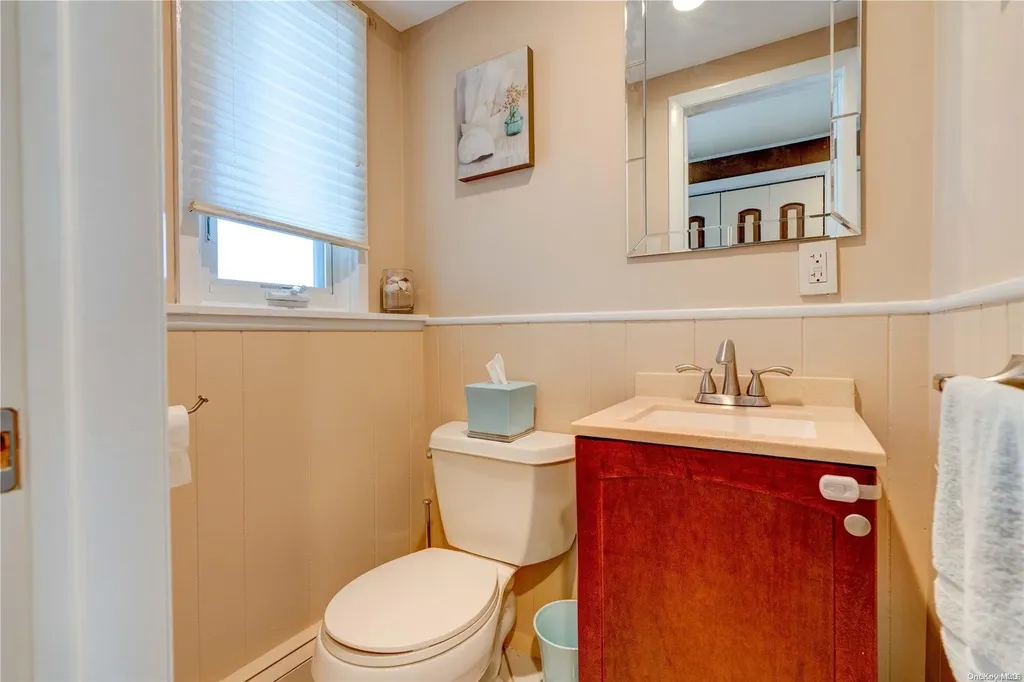 20 Gates Avenue Plainview NY 11803