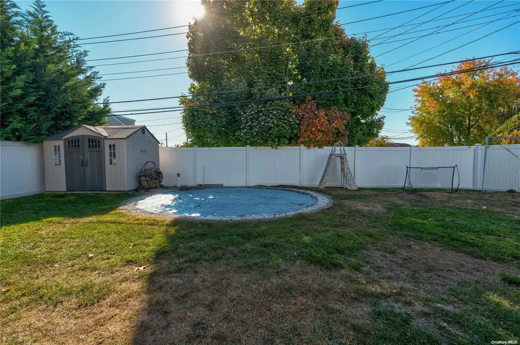 20 Gates Avenue Plainview NY 11803