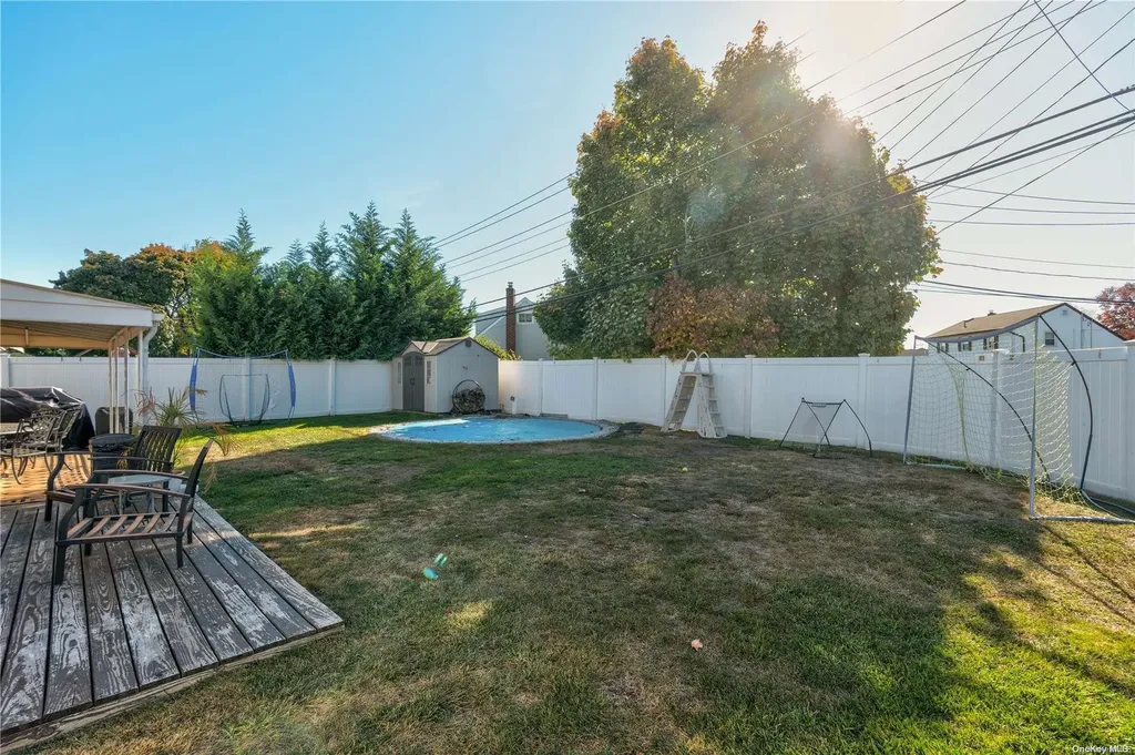 20 Gates Avenue Plainview NY 11803