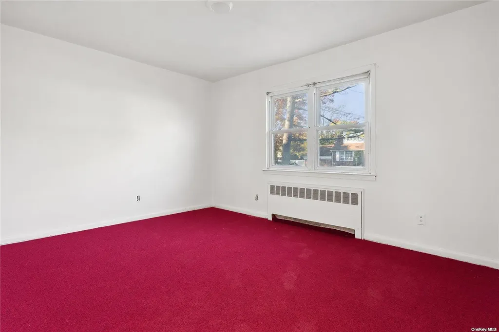 1379 E Street Elmont NY 11003