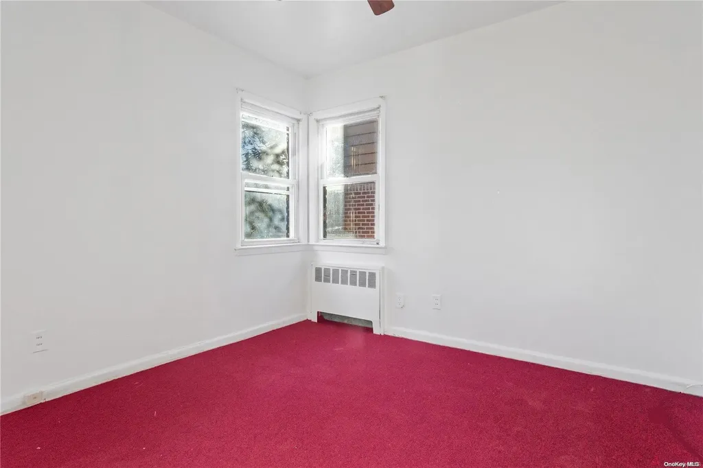 1379 E Street Elmont NY 11003