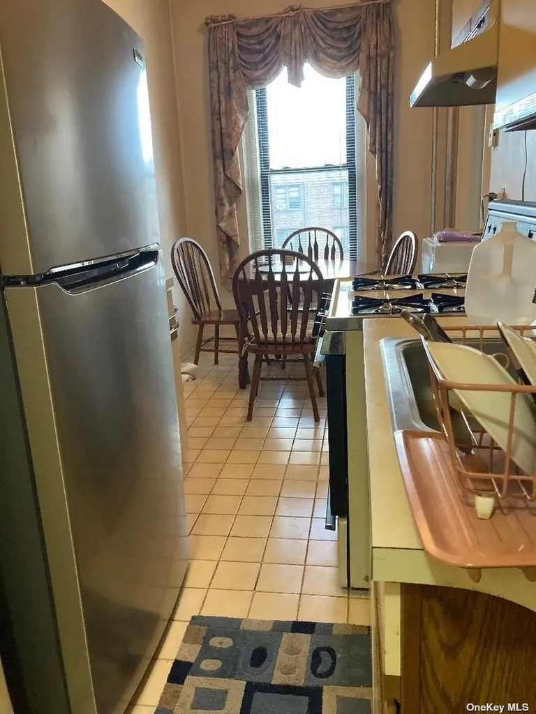 78-14 Austin Street Forest Hills NY 11375