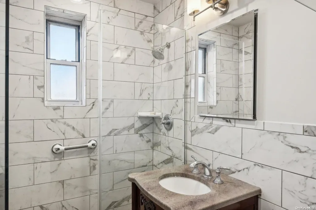 162-41 Powells Cove Boulevard Beechhurst NY 11357