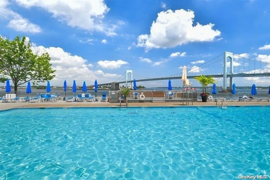 162-41 Powells Cove Boulevard Beechhurst NY 11357
