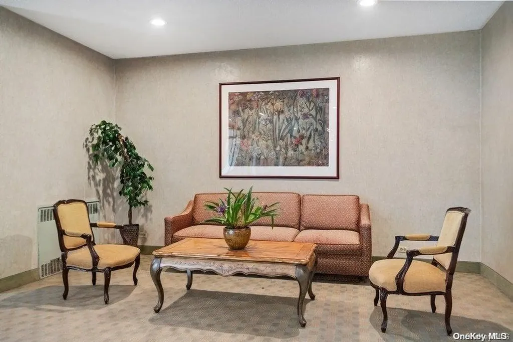 162-41 Powells Cove Boulevard Beechhurst NY 11357