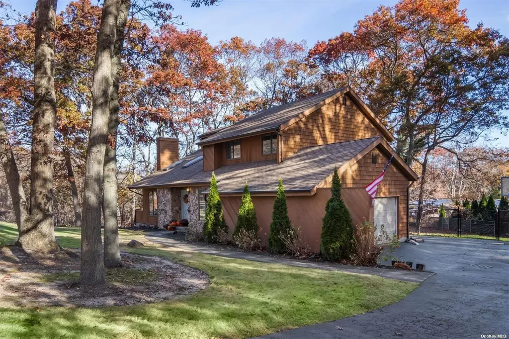 73 Patchogue Drive Rocky Point NY 11778