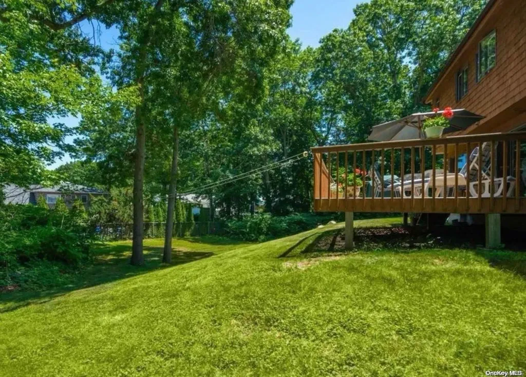73 Patchogue Drive Rocky Point NY 11778