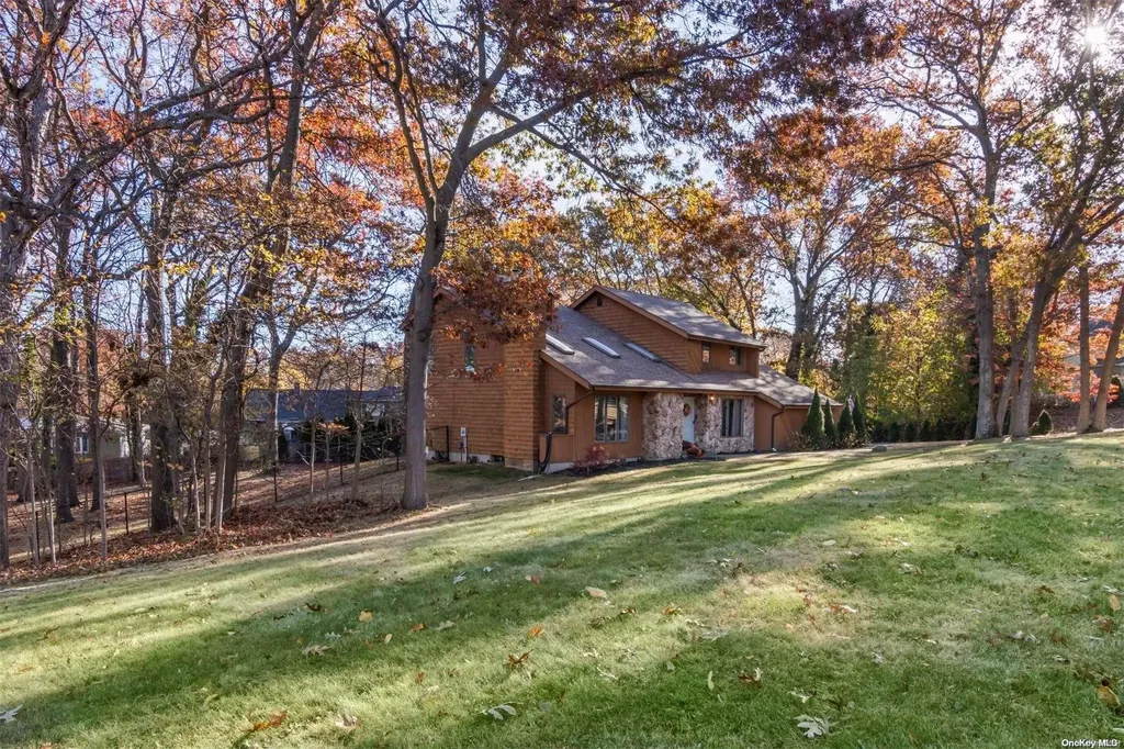 73 Patchogue Drive Rocky Point NY 11778