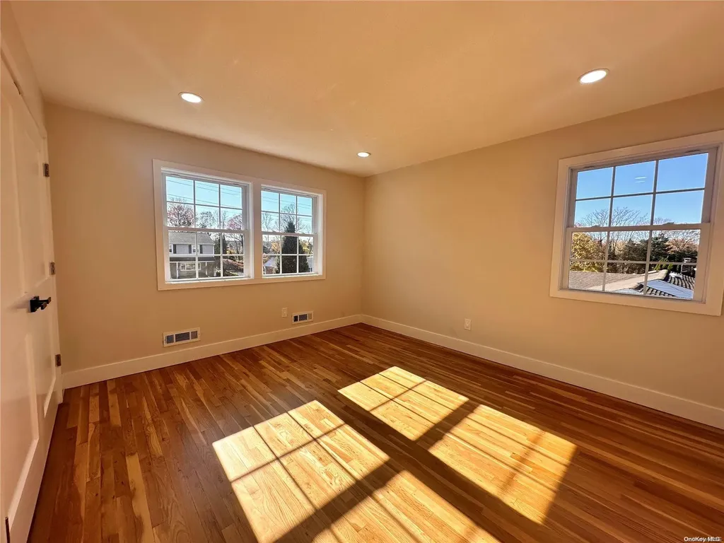 39 Rensselaer Drive Commack NY 11725