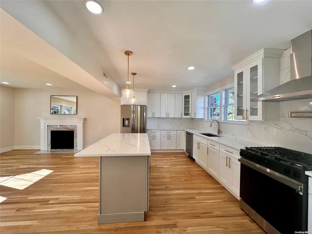 39 Rensselaer Drive Commack NY 11725