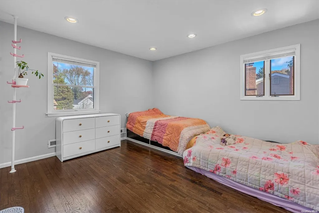 58 Rensselaer Drive Commack NY 11725