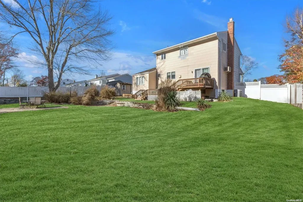 58 Rensselaer Drive Commack NY 11725