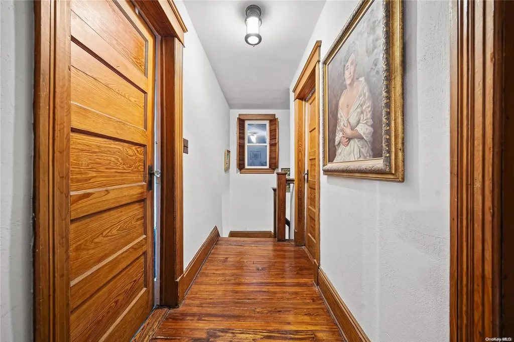 361 Horton Highway Mineola NY 11501