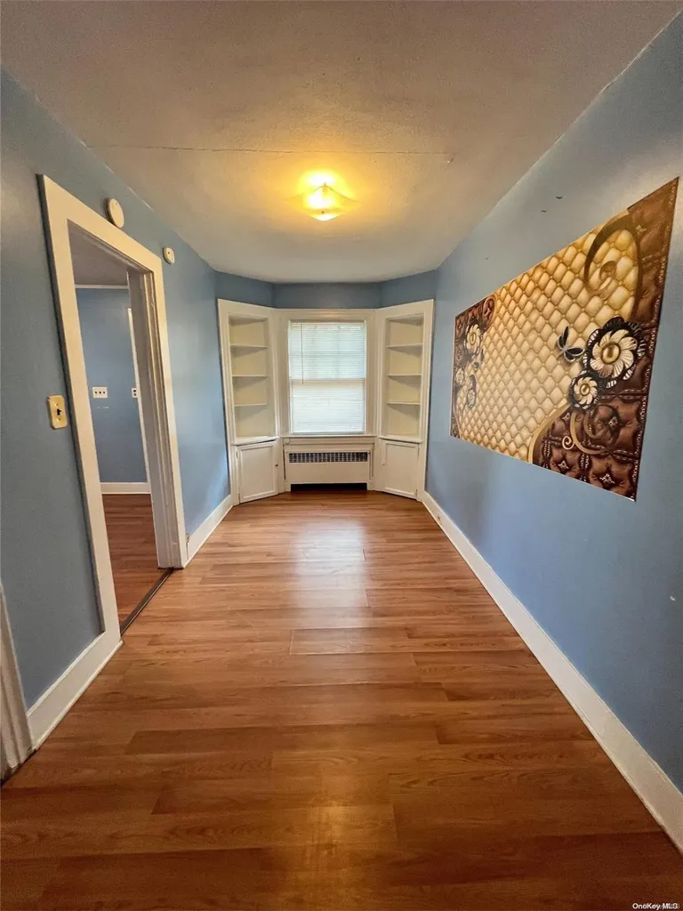 352 Howells Road Bay Shore NY 11706