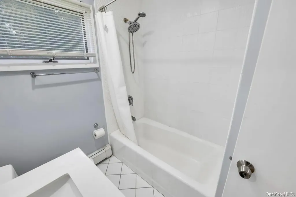 39 Lincoln Road Plainview NY 11803