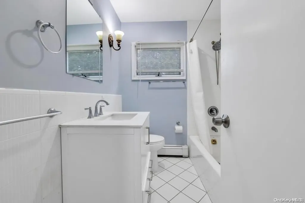 39 Lincoln Road Plainview NY 11803