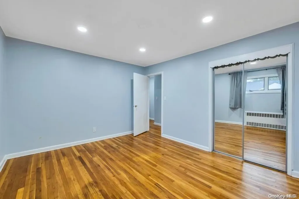 39 Lincoln Road Plainview NY 11803