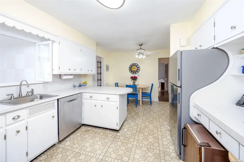 3 Severin Place Huntington NY 11743
