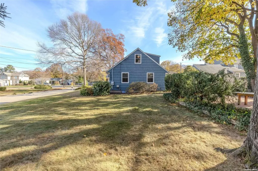 3 Severin Place Huntington NY 11743