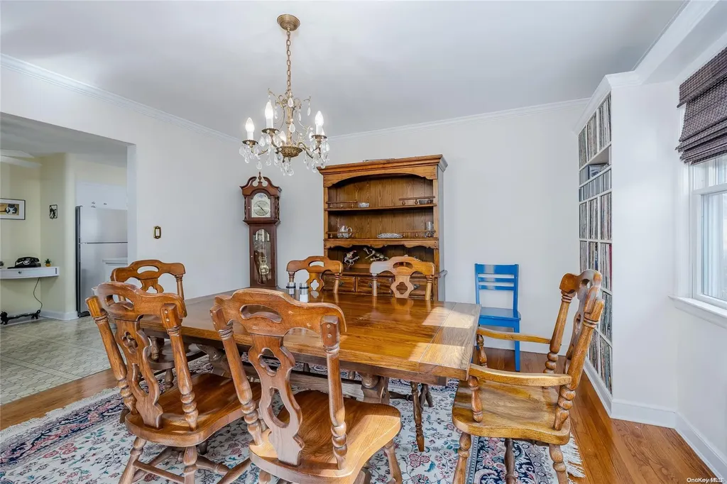 3 Severin Place Huntington NY 11743