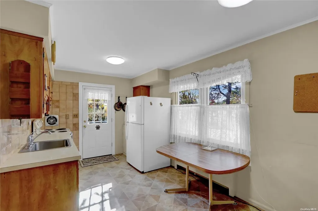 27 Eastern Avenue Brentwood NY 11717