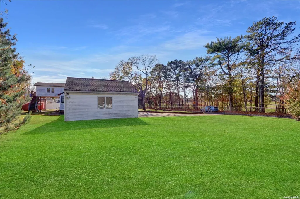 27 Eastern Avenue Brentwood NY 11717