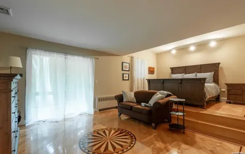 10 Fox Lane Lattingtown NY 11560