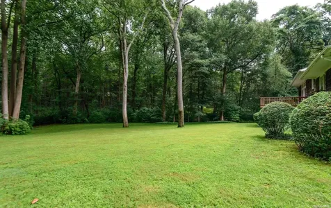 10 Fox Lane Lattingtown NY 11560