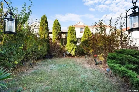 69-20 Almeda Avenue Arverne NY 11692