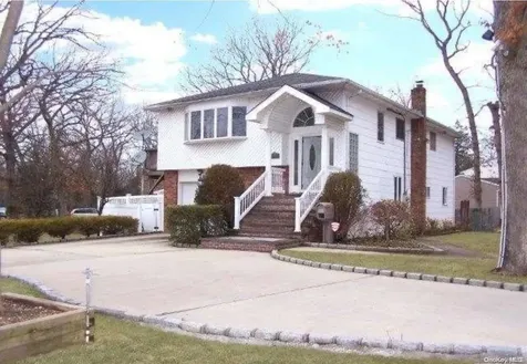 1093 Round Swamp Road Old Bethpage NY 11804