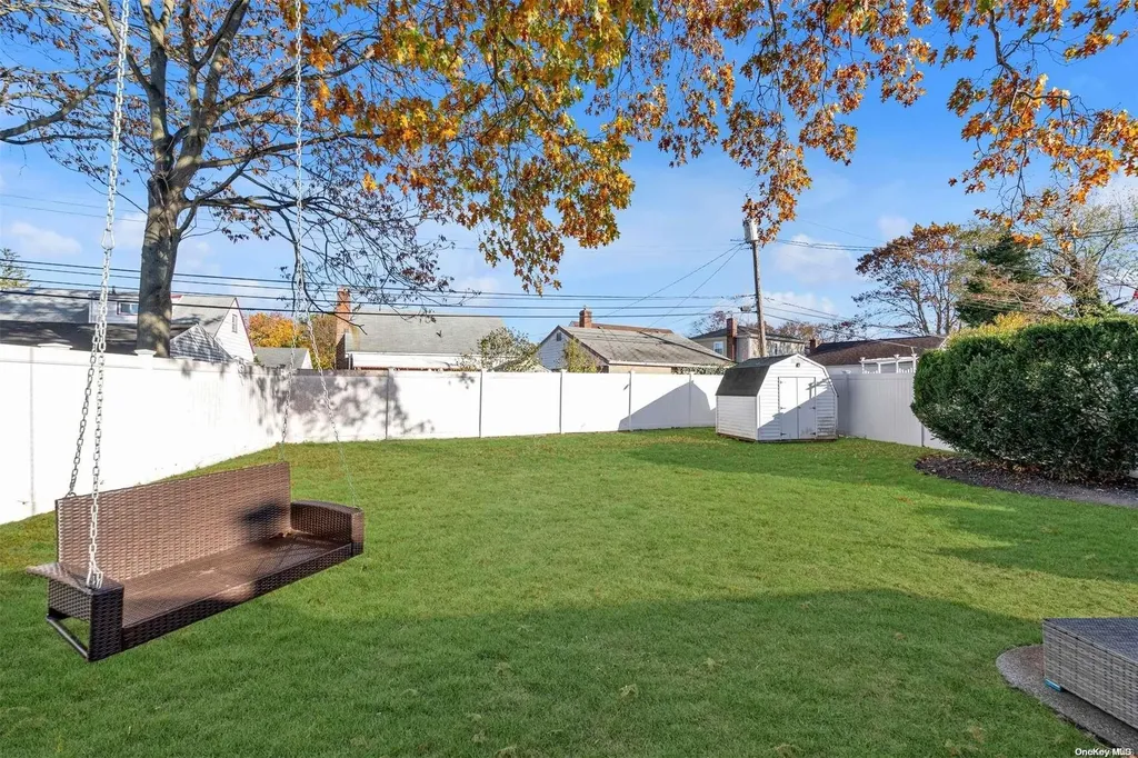 128 Green Avenue Hempstead NY 11550