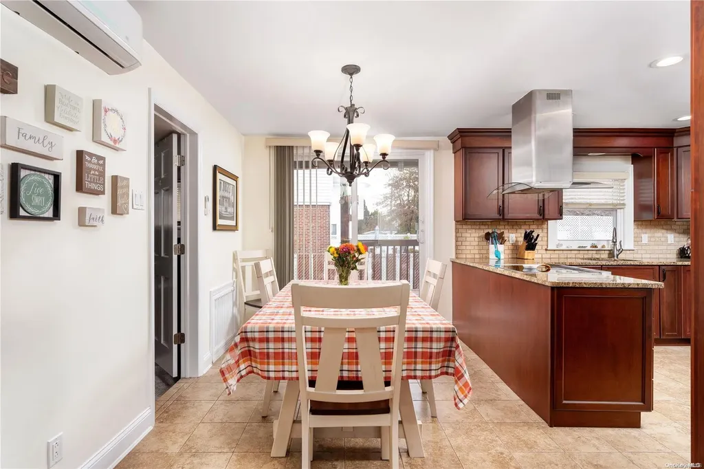 75-77 N Franklin Avenue Valley Stream NY 11580