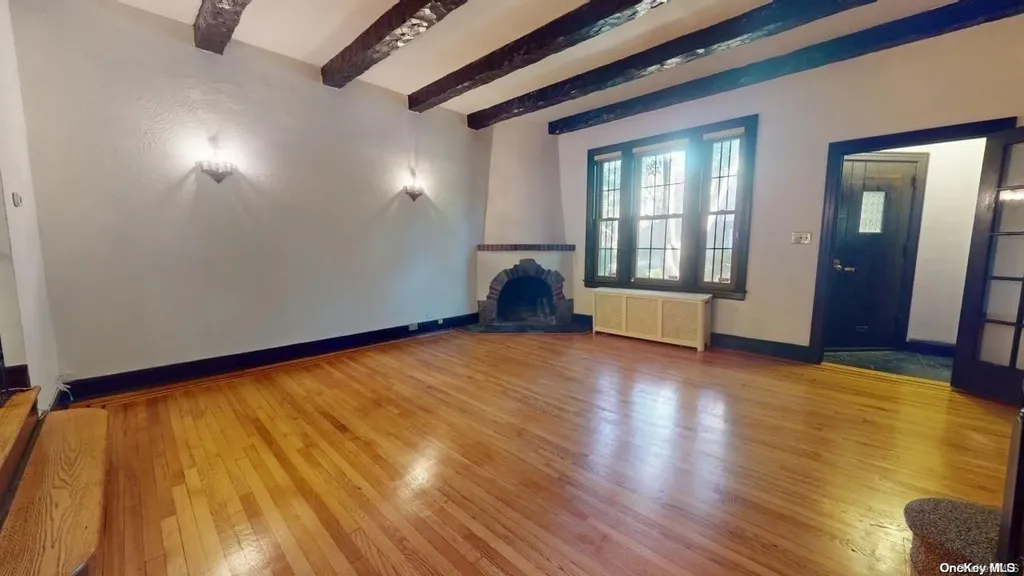 93-03 68th Avenue Forest Hills NY 11375