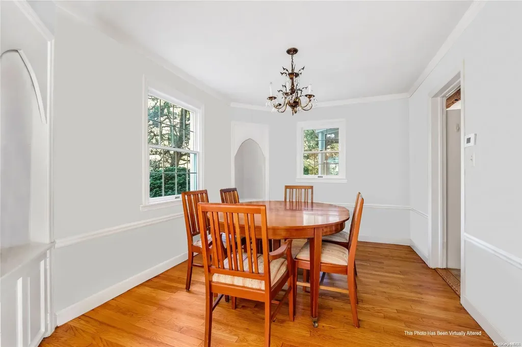 715 Park Avenue Manhasset NY 11030