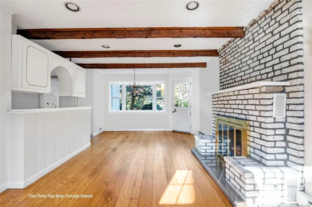 715 Park Avenue Manhasset NY 11030