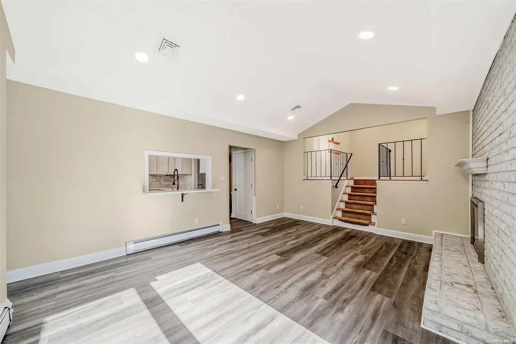 49 Dover Hill Drive Nesconset NY 11767