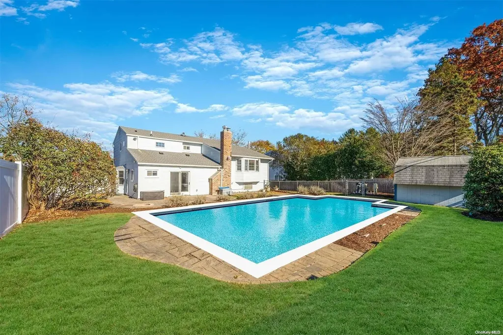 49 Dover Hill Drive Nesconset NY 11767