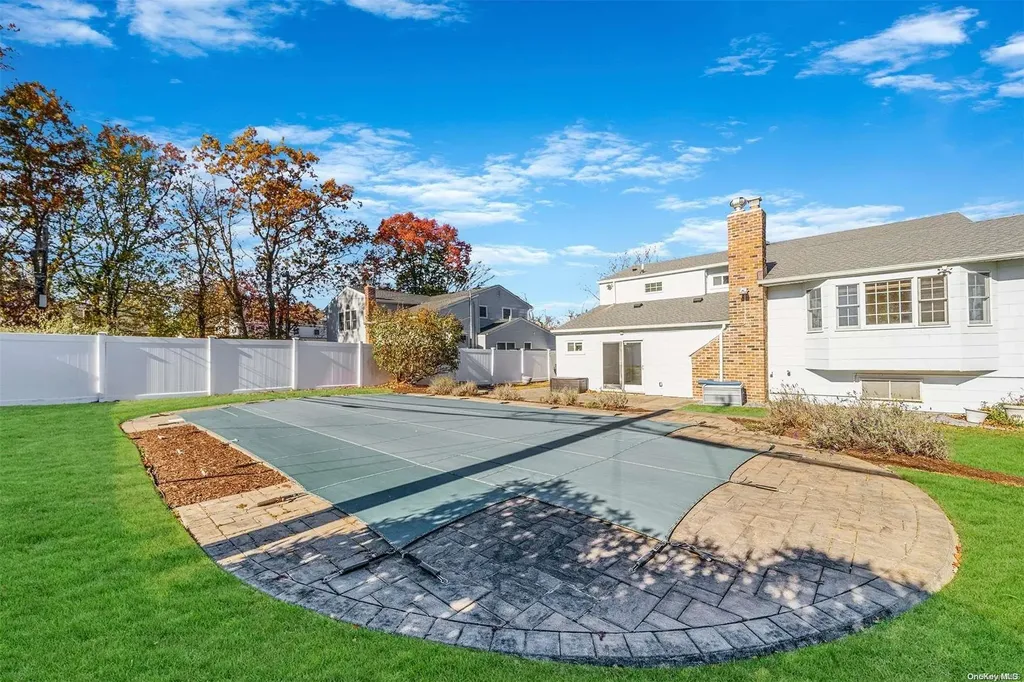 49 Dover Hill Drive Nesconset NY 11767