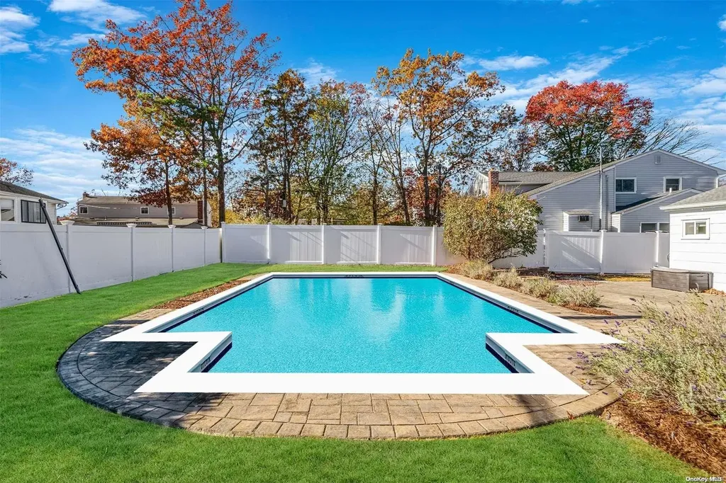 49 Dover Hill Drive Nesconset NY 11767