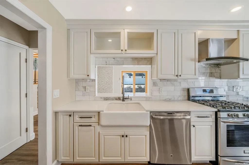 49 Dover Hill Drive Nesconset NY 11767