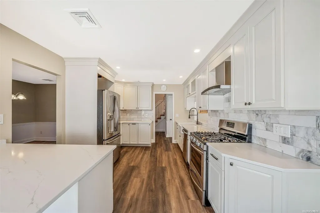 49 Dover Hill Drive Nesconset NY 11767