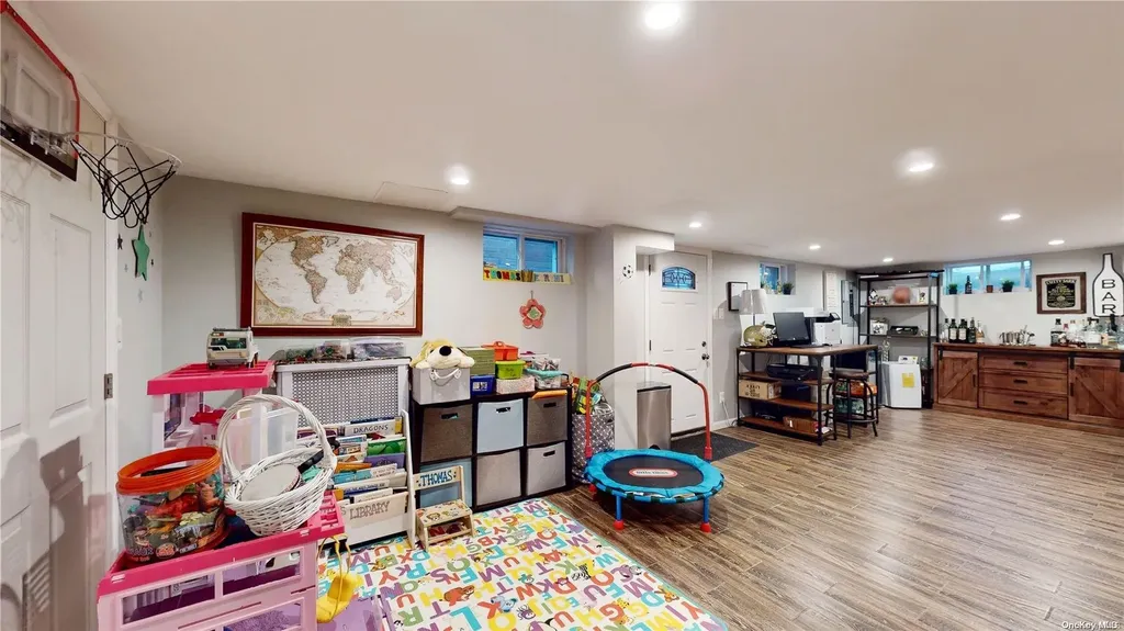 38 Coronet Crescent Bethpage NY 11714