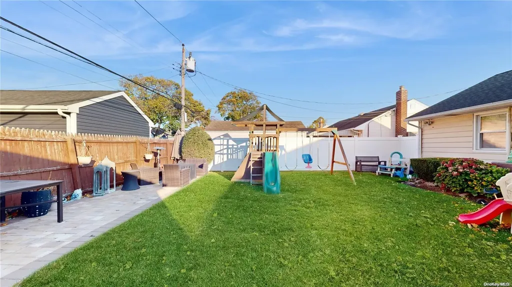 38 Coronet Crescent Bethpage NY 11714