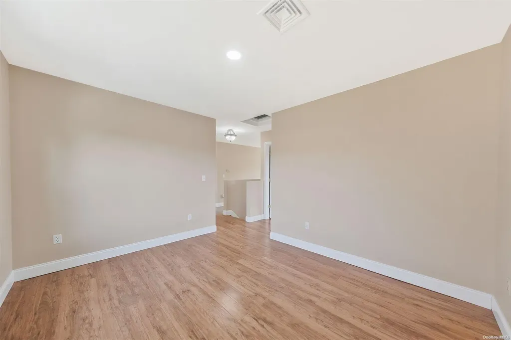 60 Lynbrook Drive Mastic Beach NY 11951