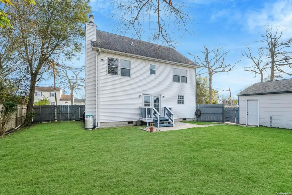 60 Lynbrook Drive Mastic Beach NY 11951