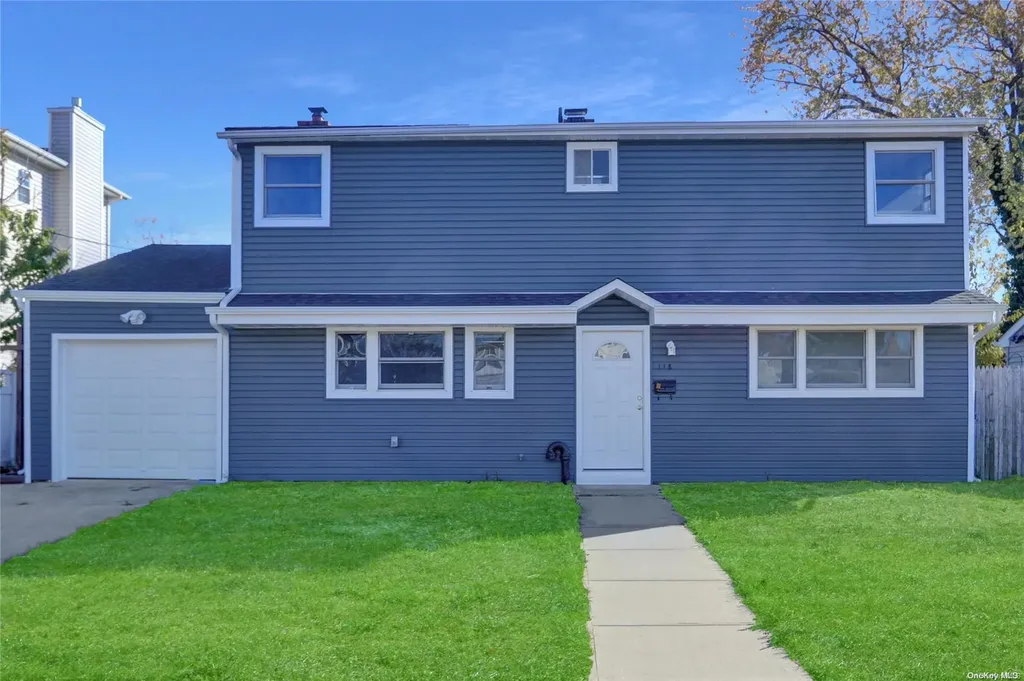 118 Brighton Way Merrick NY 11566