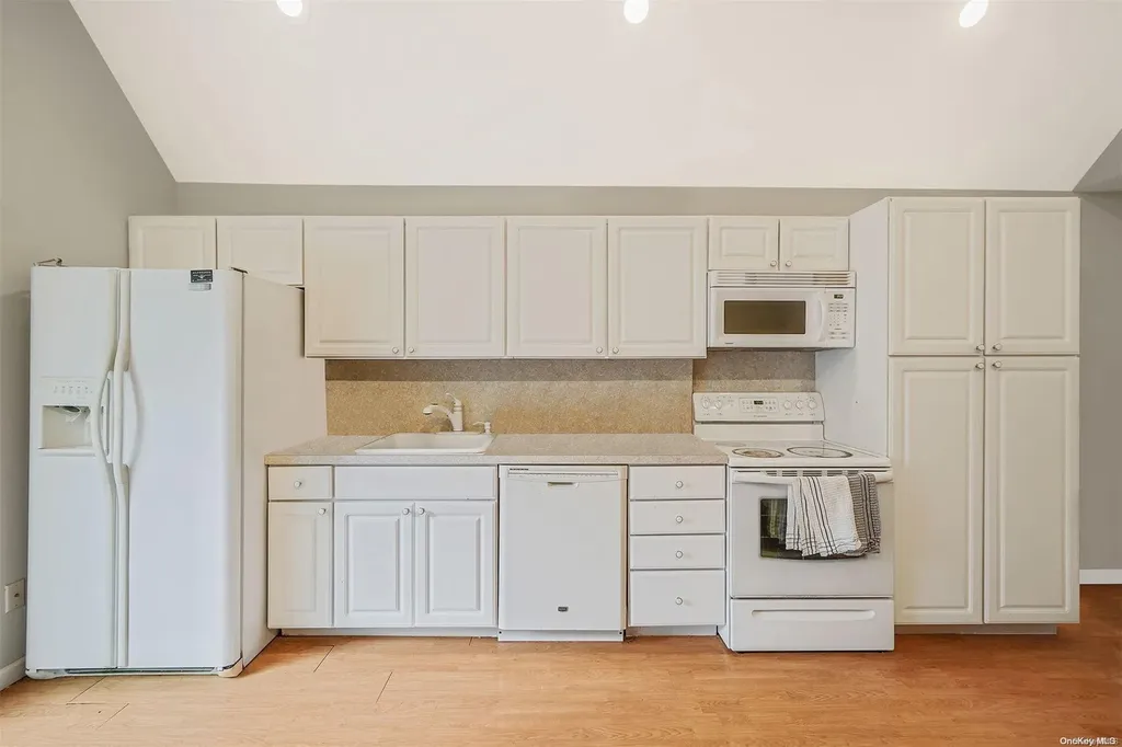 56 Sally Lane Ridge NY 11961